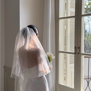 Elegant White Bridal Veil